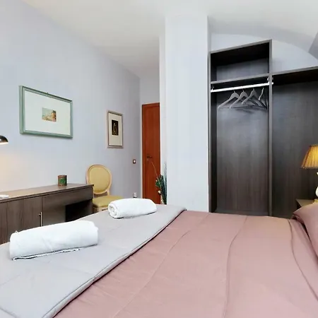 شقة Monti Gallery House