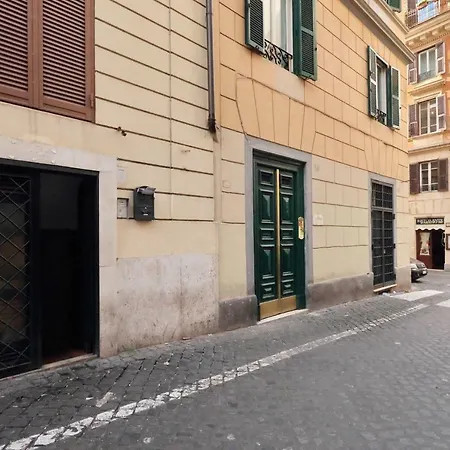 Monti Gallery House شقة روما
